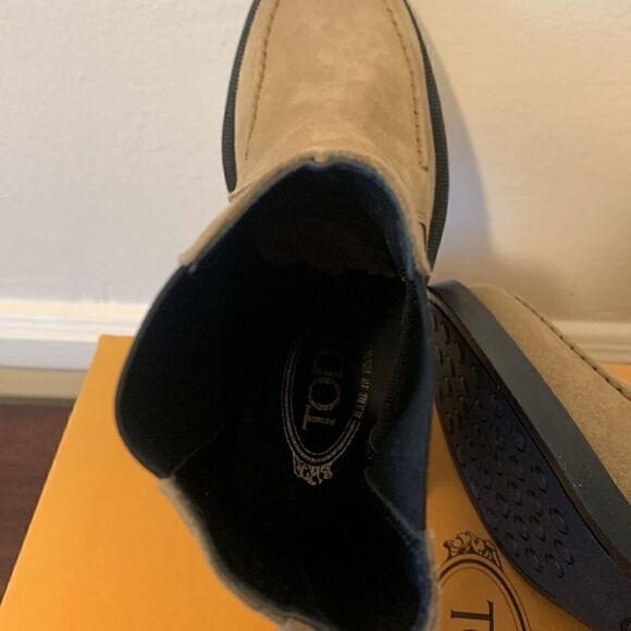 Tod’s tronchetto leather upper/ leather lining Chelsea boot size EU 35,5, US 5 - Picture 10 of 13